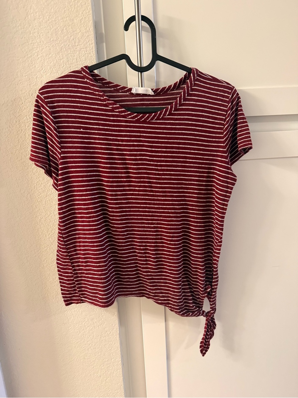 Striped Short-Sleeve Knot Hem Top - Burgundy